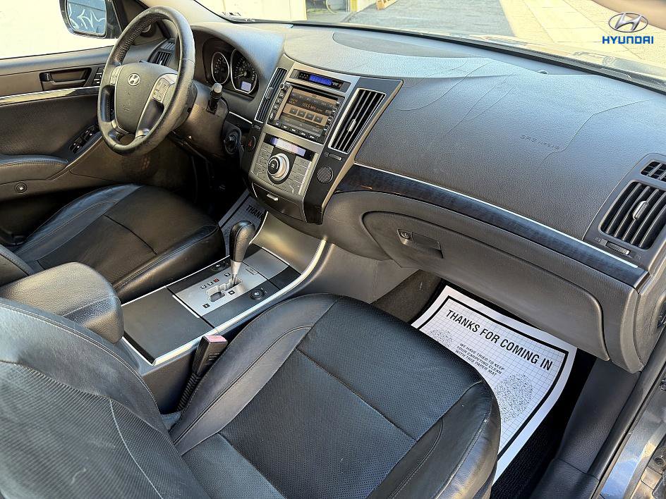 Used 2011 Hyundai Veracruz Limited w/ Navigation Pkg 3 image 13