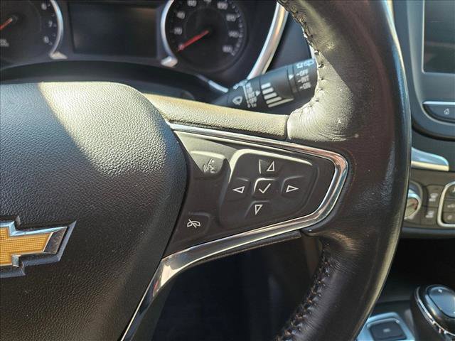 Used 2019 Chevrolet Equinox LT image 19