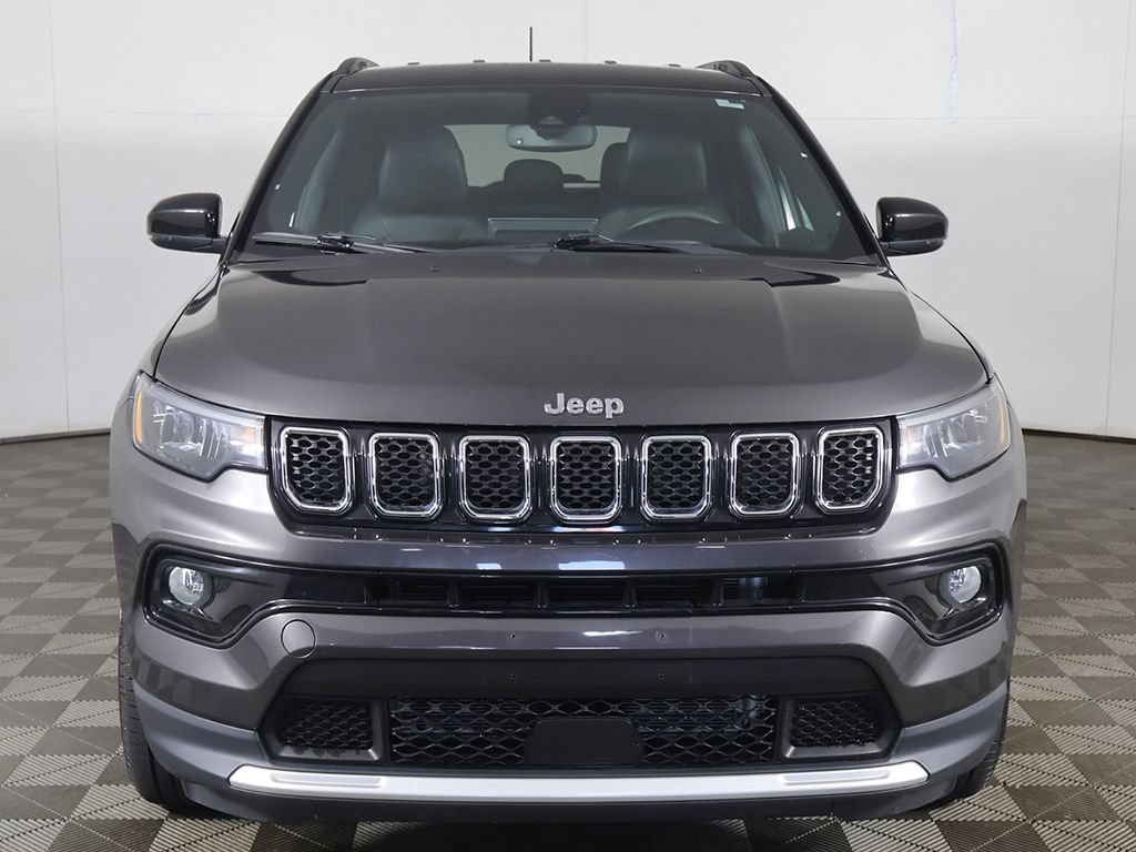 Used 2023 Jeep Compass Limited AWD/4WD image 11