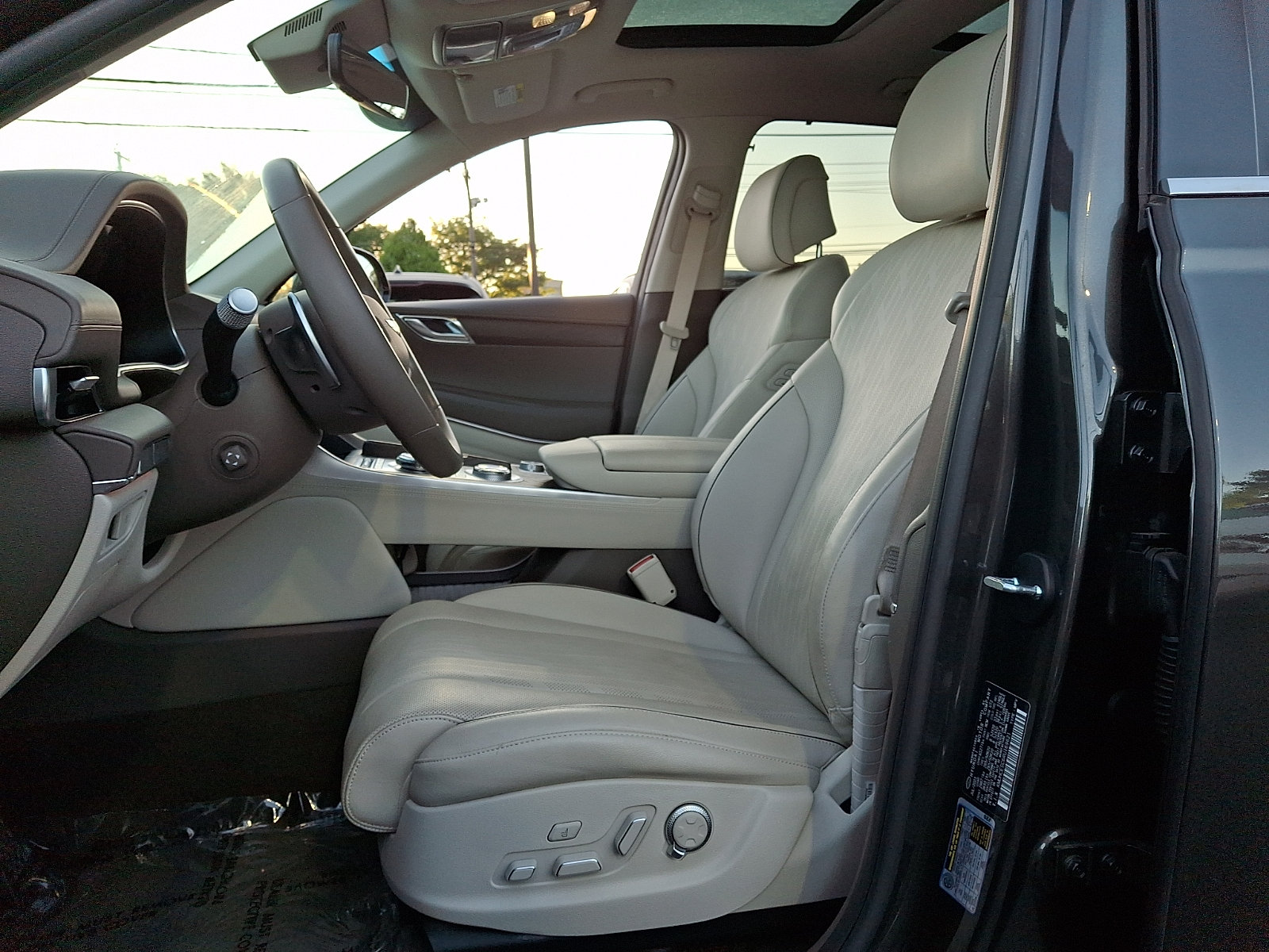 Certified 2024 Genesis GV80 3.5T Advanced w/ Advanced Package AWD/4WD image 14