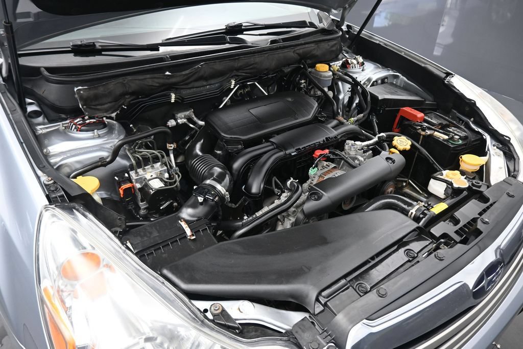 Used 2012 Subaru Outback 2.5i AWD/4WD image 42