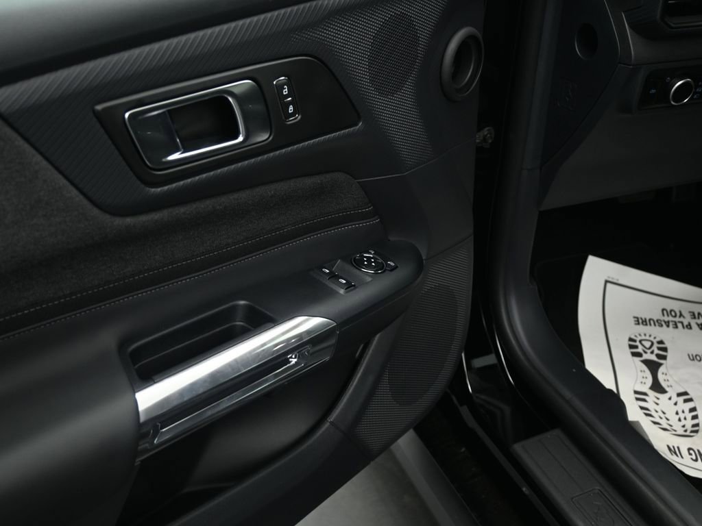 New 2026 Ford Mustang EcoBoost image 9