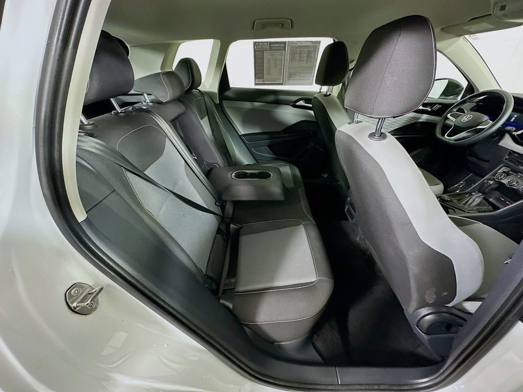 Used 2023 Volkswagen Taos S image 11