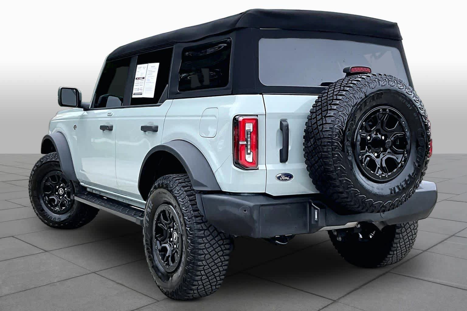 Used 2023 Ford Bronco Wildtrak AWD/4WD image 12