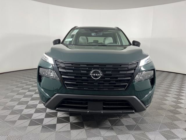 New 2026 Nissan Rogue Dark Armor image 4