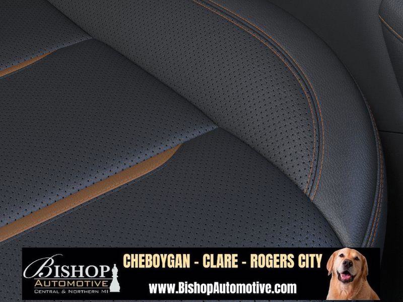 New 2026 GMC Sierra 2500 AT4 image 24