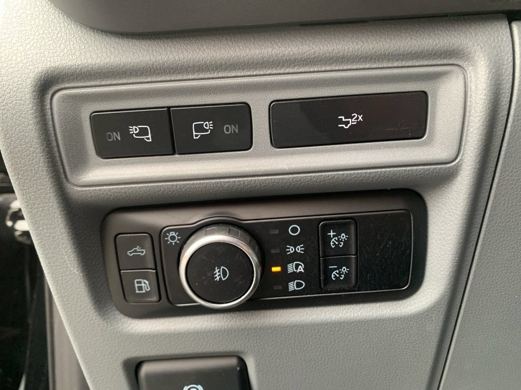 Certified 2024 Ford F150 XLT w/ Equipment Group 302A MID AWD/4WD image 50