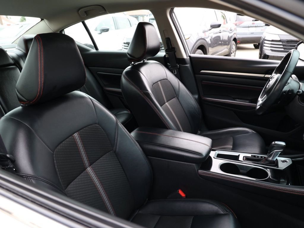 Used 2023 Nissan Altima 2.5 SR image 20