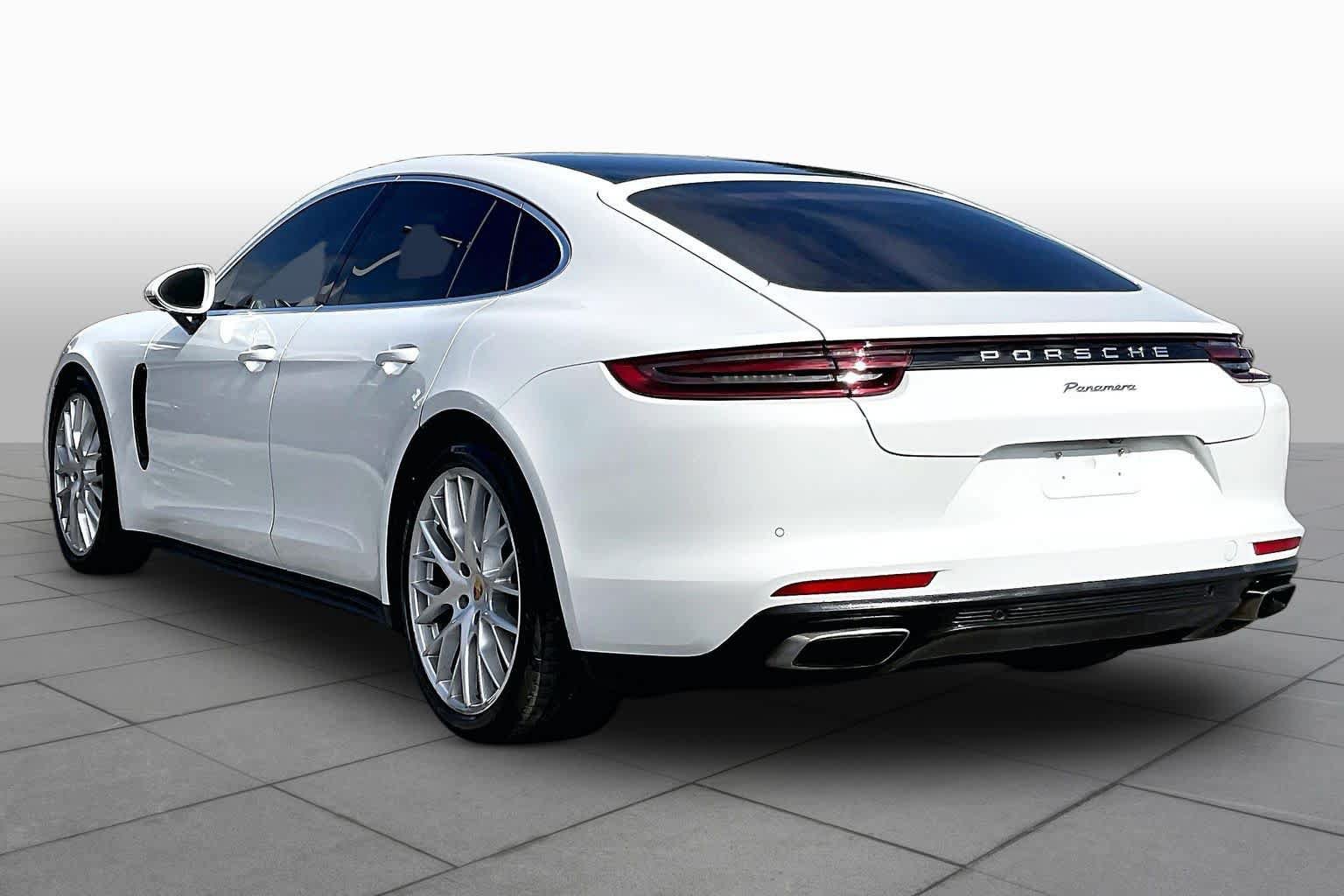 Used 2018 Porsche Panamera 4 AWD/4WD image 11