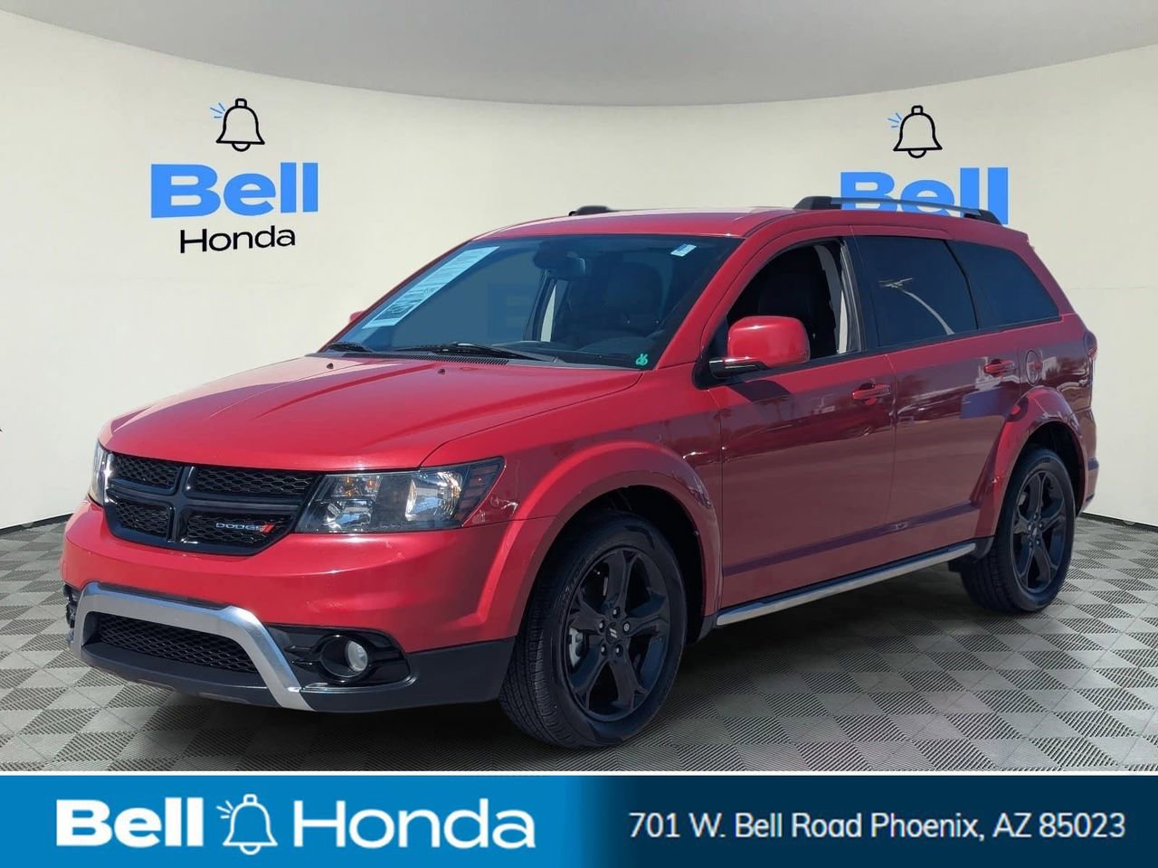 Used 2019 Dodge Journey Crossroad w/ Driver Convenience Group FWD image 1