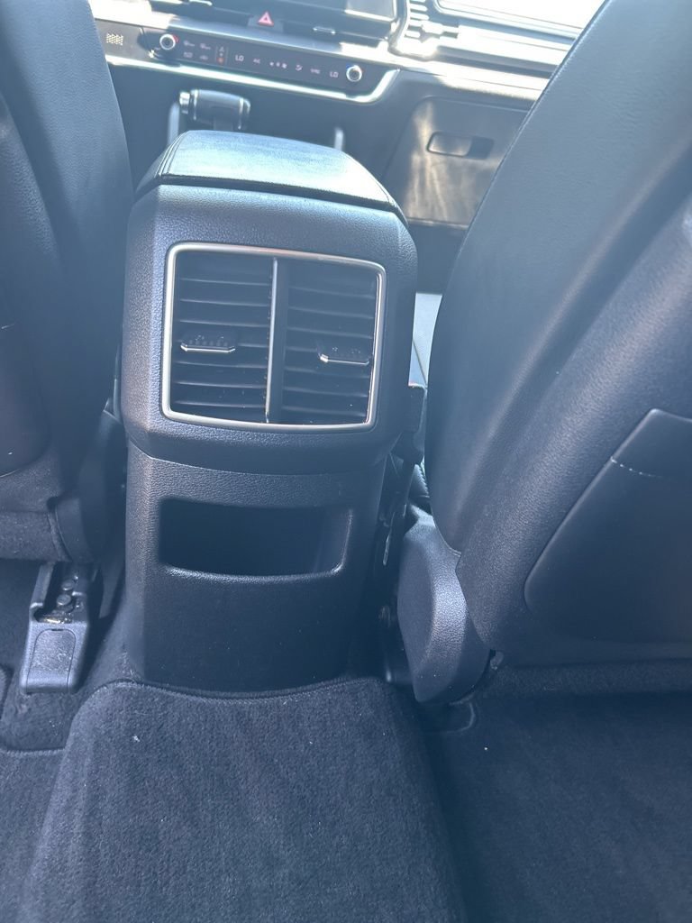 Used 2023 Kia Sportage EX FWD image 18