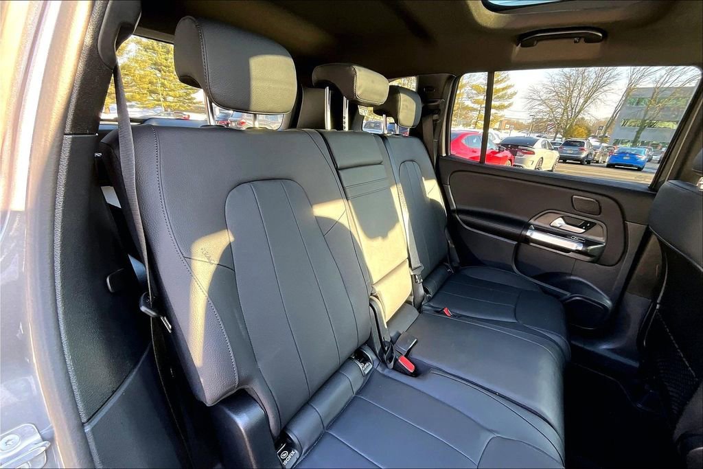 Used 2026 Mercedes-Benz GLB 250 4MATIC image 29