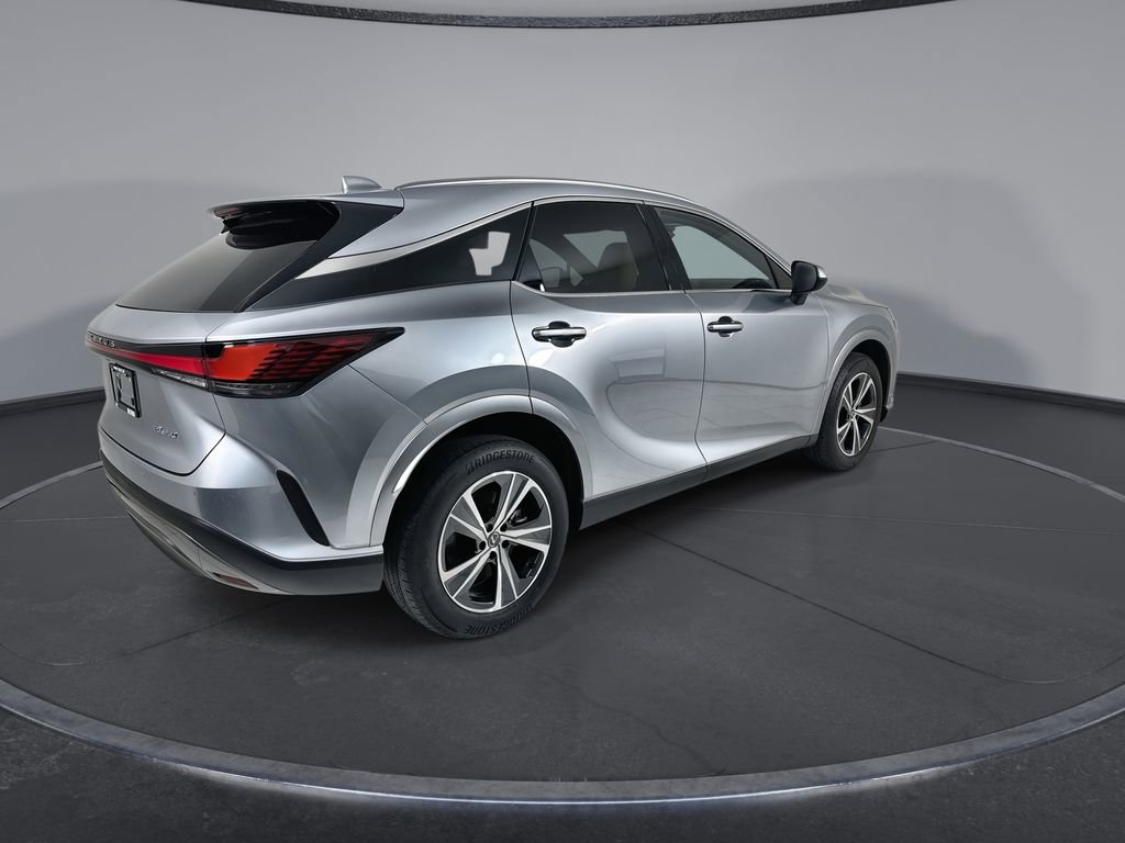 Used 2024 Lexus RX 350 Premium w/ Accessory Package (Z1) FWD image 8