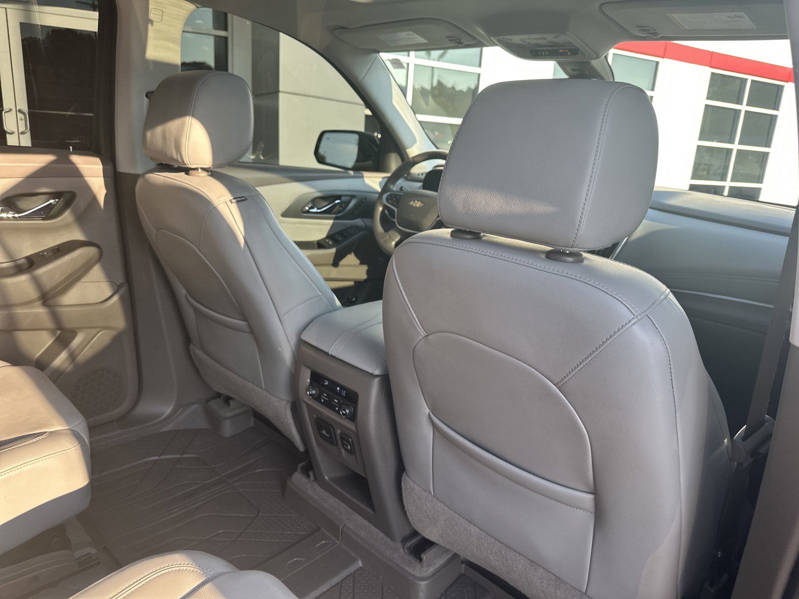 Used 2020 Chevrolet Traverse Premier w/ LPO, Floor Liner Package image 30