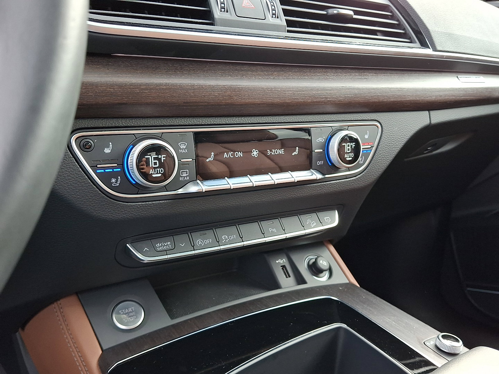 Used 2025 Audi Q5 2.0T Premium Plus image 17