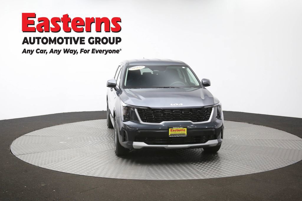 Used 2024 Kia Sorento LX FWD image 52