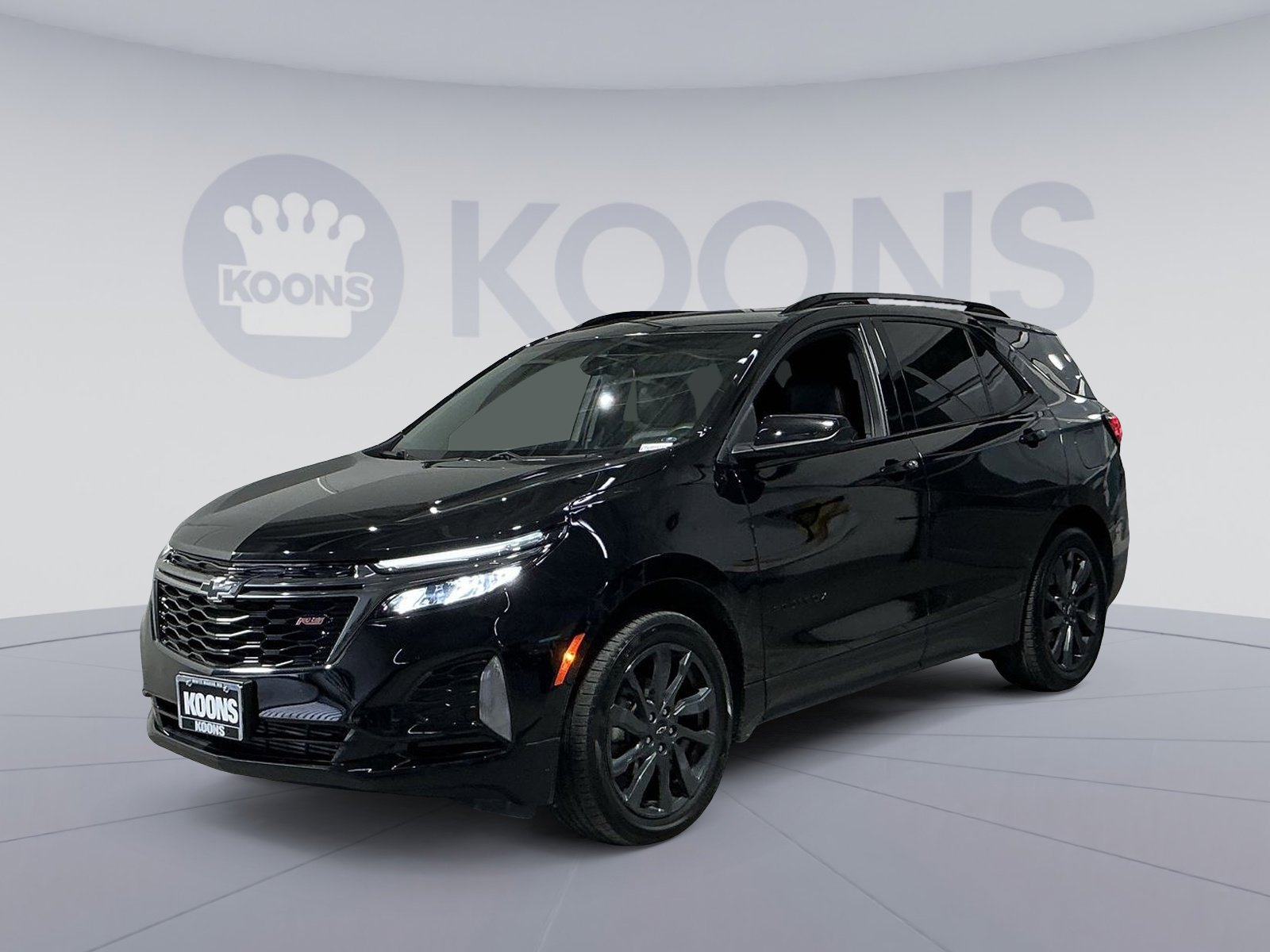 Used 2023 Chevrolet Equinox RS image 1