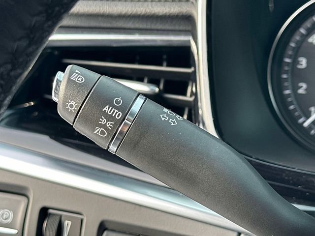 Certified 2023 Cadillac XT6 Premium Luxury w/ Technology Package image 9