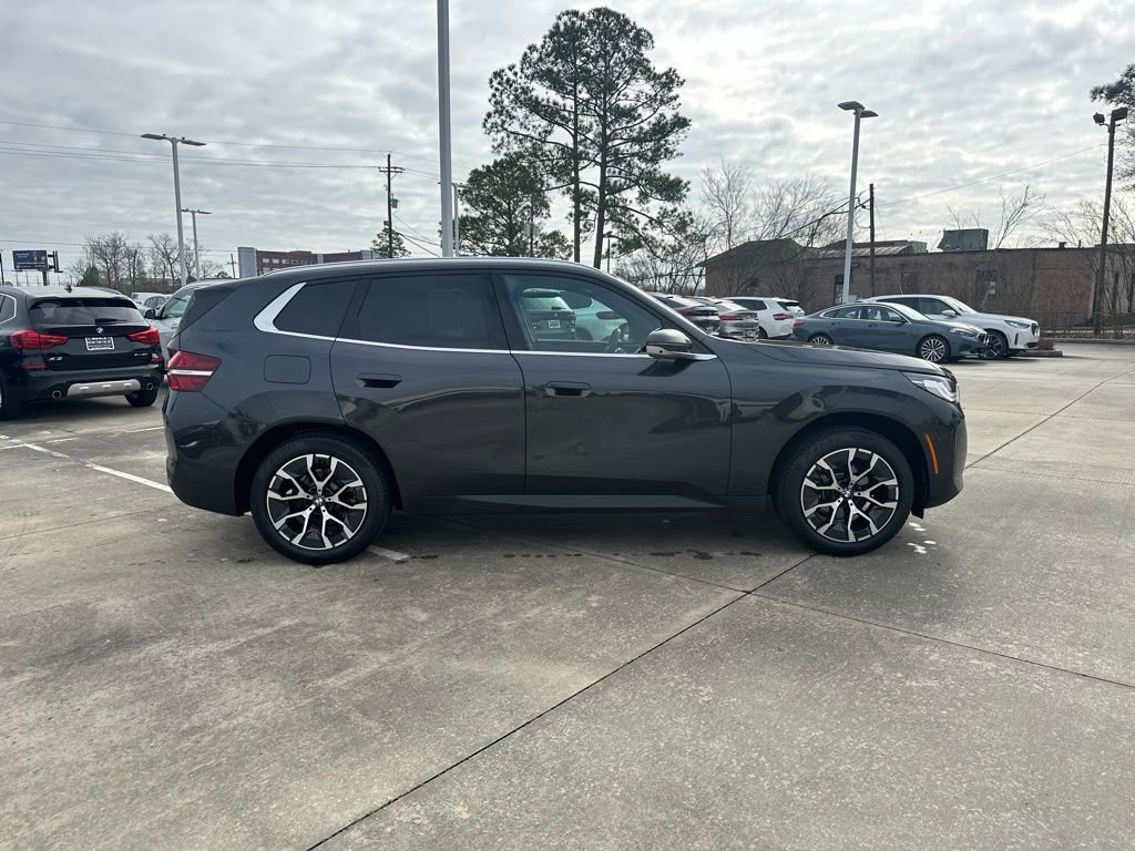 Certified 2025 BMW X3 xDrive30i image 5