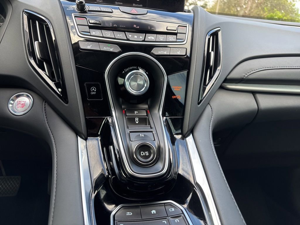 Used 2024 Acura RDX Base SH-AWD image 30