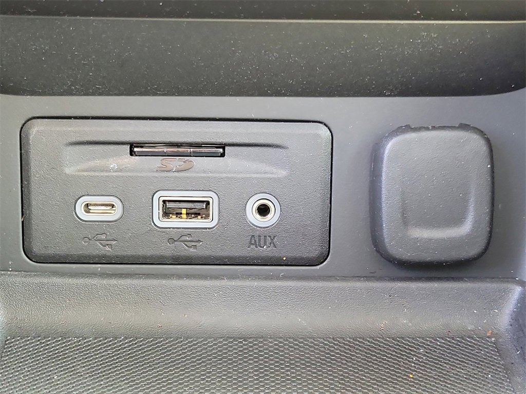 Used 2022 GMC Terrain Denali w/ Denali Premium Package image 32