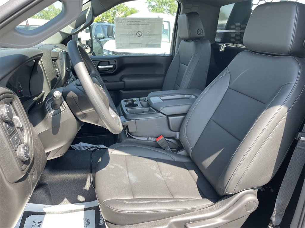 New 2025 Chevrolet Silverado 3500 W/T image 7