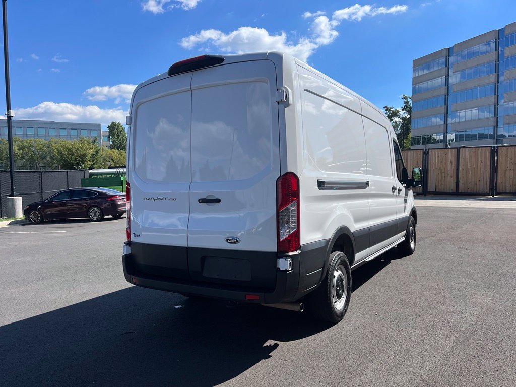 Used 2025 Ford Transit 250 148 Medium Roof RWD image 7
