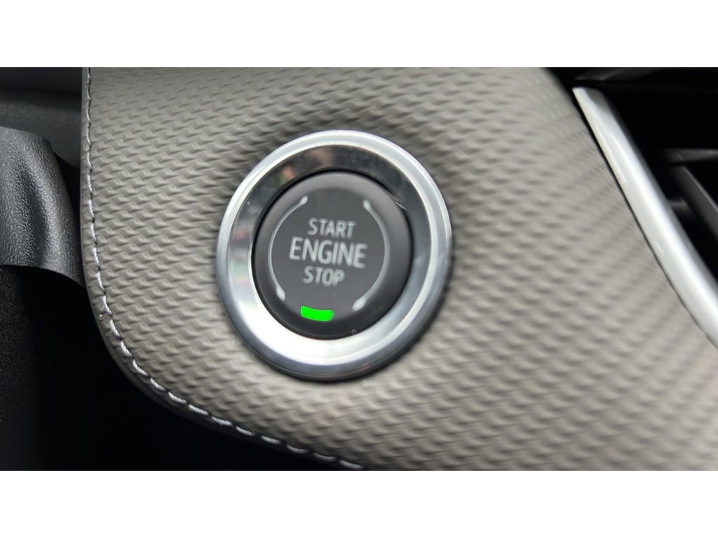 New 2026 Chevrolet Equinox LT w/ Convenience Package II image 21