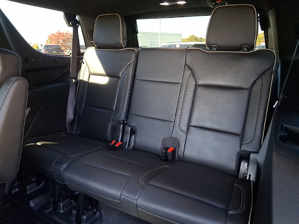 Used 2021 Chevrolet Tahoe Premier AWD/4WD image 12