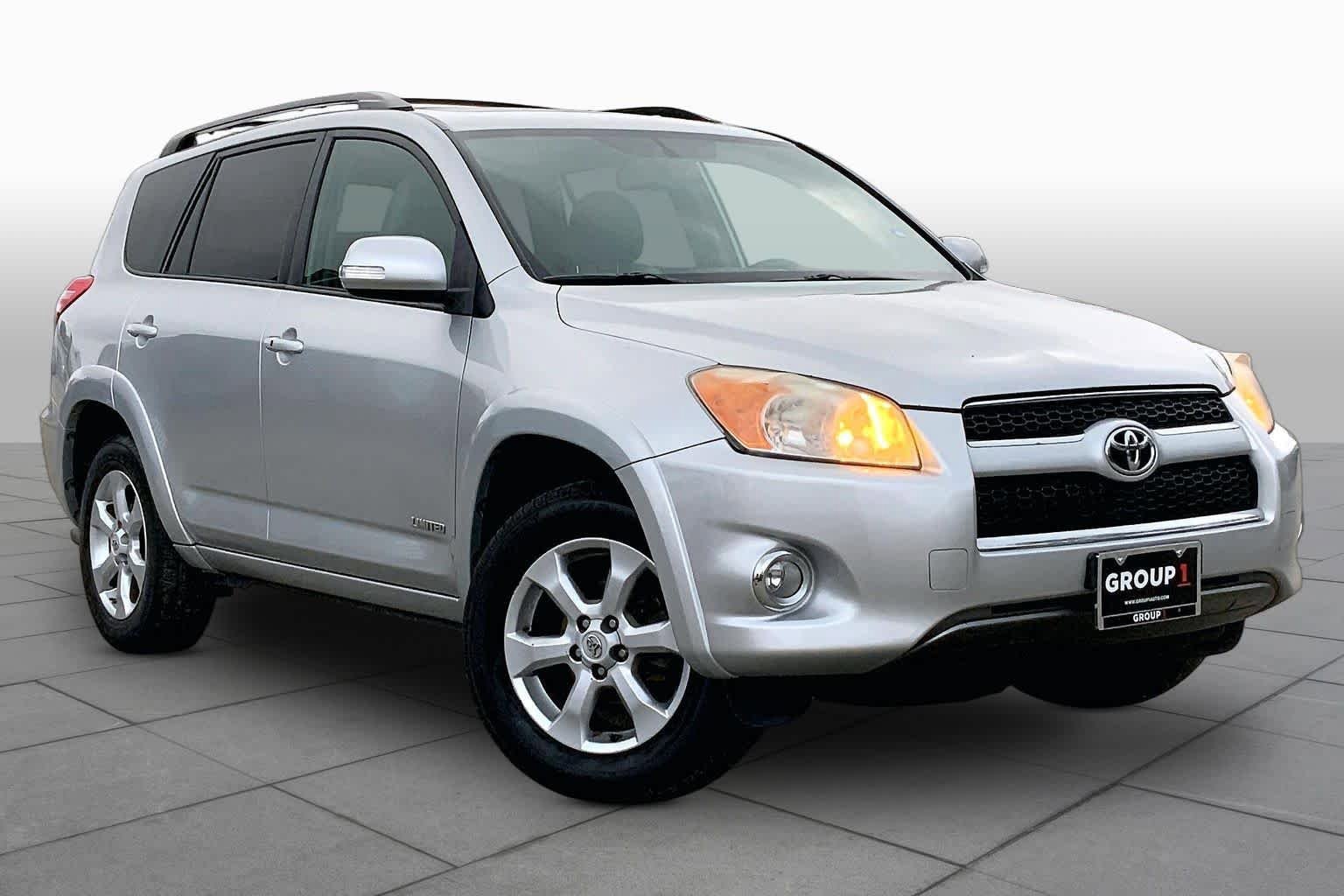 Used 2010 Toyota RAV4 Limited AWD/4WD image 2