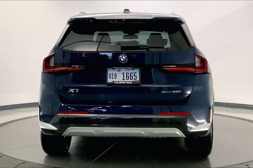 New 2026 BMW X1 xDrive28i w/ Technology Package image 3