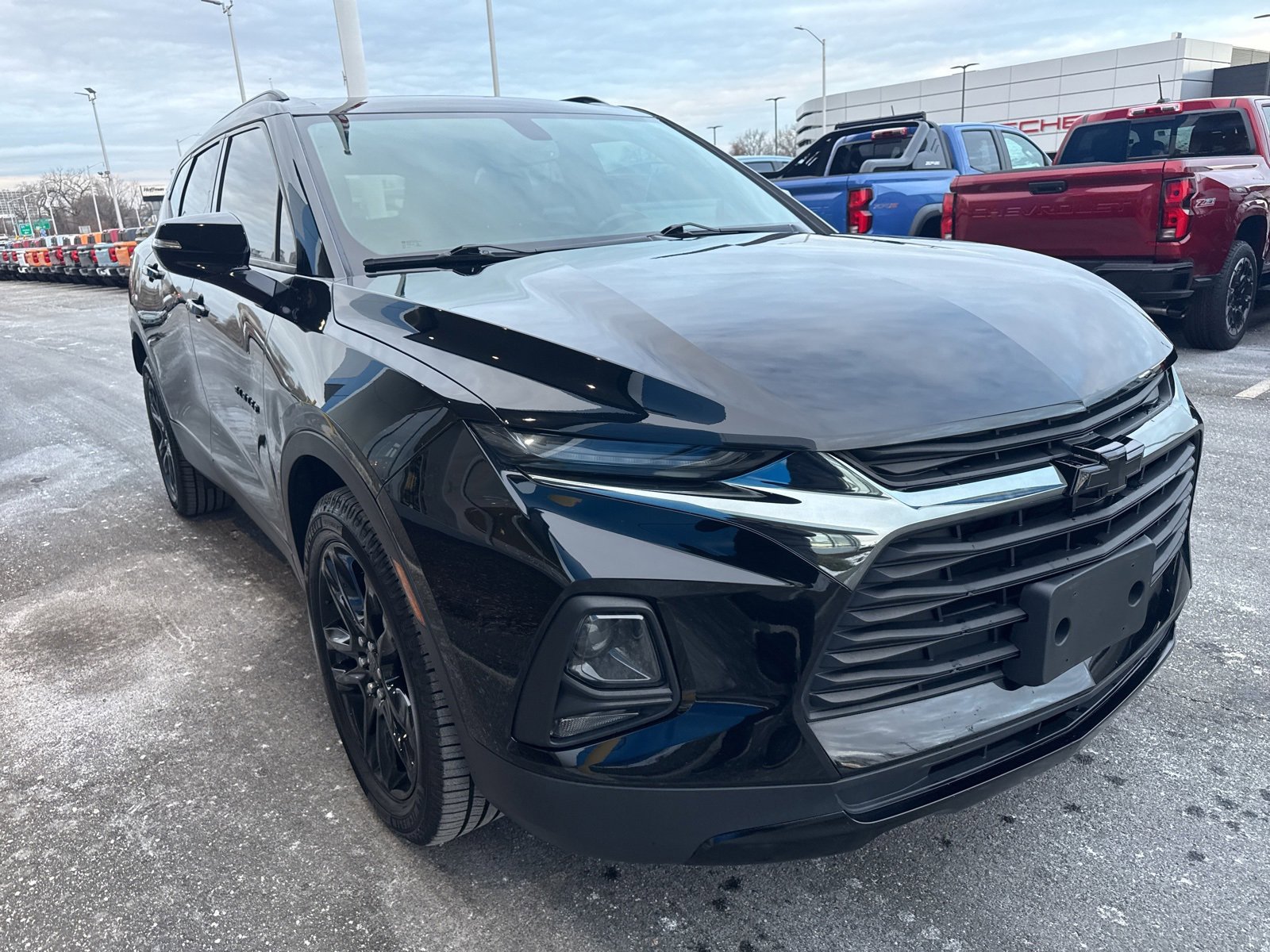 Used 2019 Chevrolet Blazer LT w/ Sun and Wheels Package image 4