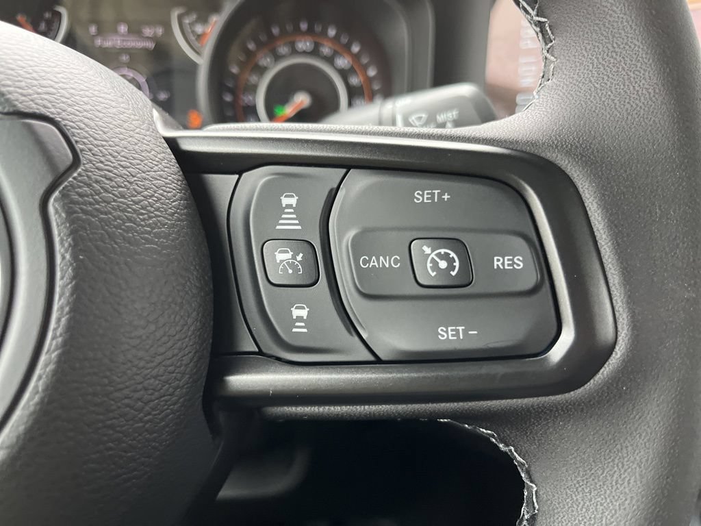 New 2026 Jeep Gladiator Sport AWD/4WD image 36