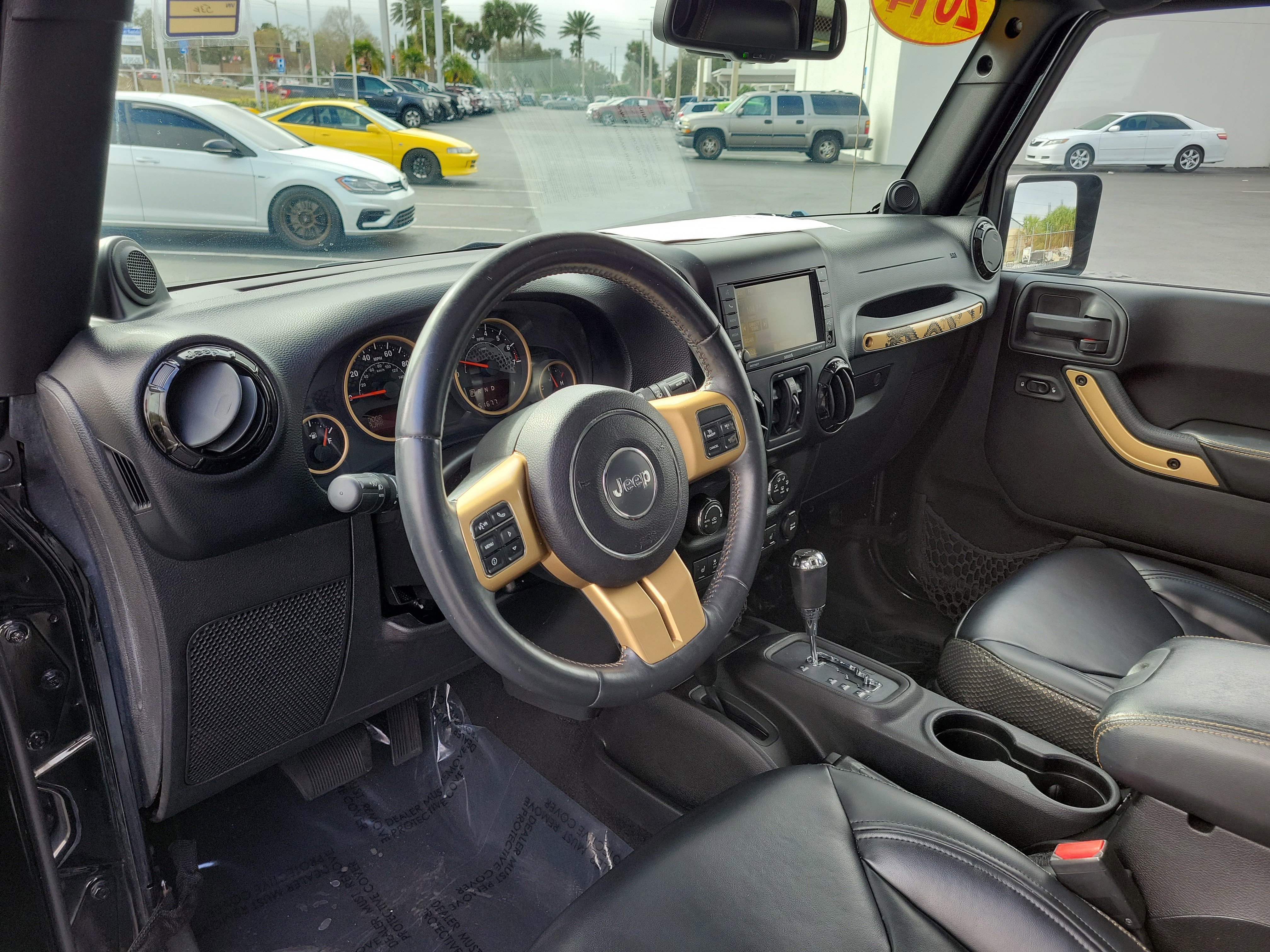 Used 2014 Jeep Wrangler Unlimited Sahara image 20