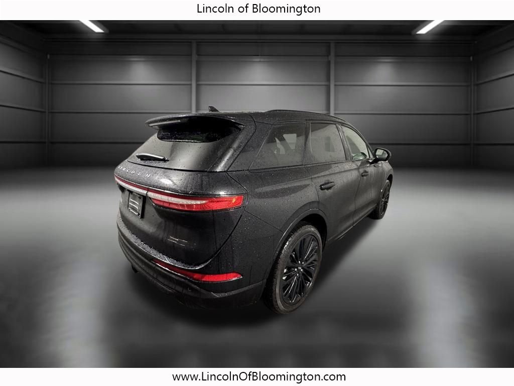 New 2025 Lincoln Corsair Reserve w/ Equipment Group 202A image 7