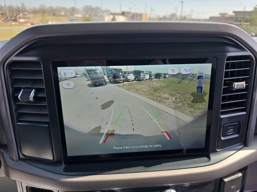 Used 2025 Ford F150 XLT w/ Equipment Group 301A Standard image 17