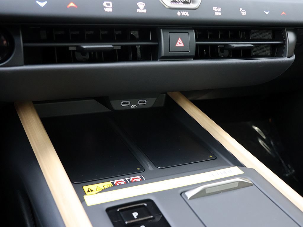 New 2026 Lexus ES 500e AWD/4WD image 24
