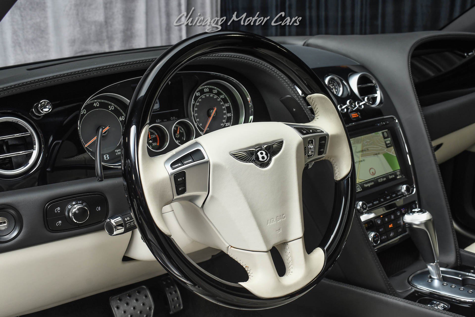 Used 2014 Bentley Flying Spur W12 AWD/4WD image 9
