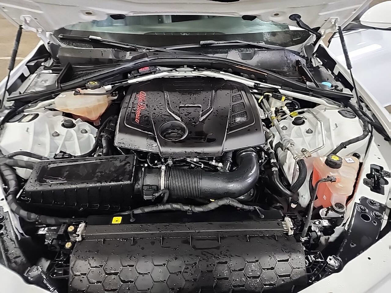 Used 2018 Alfa Romeo Giulia image 6