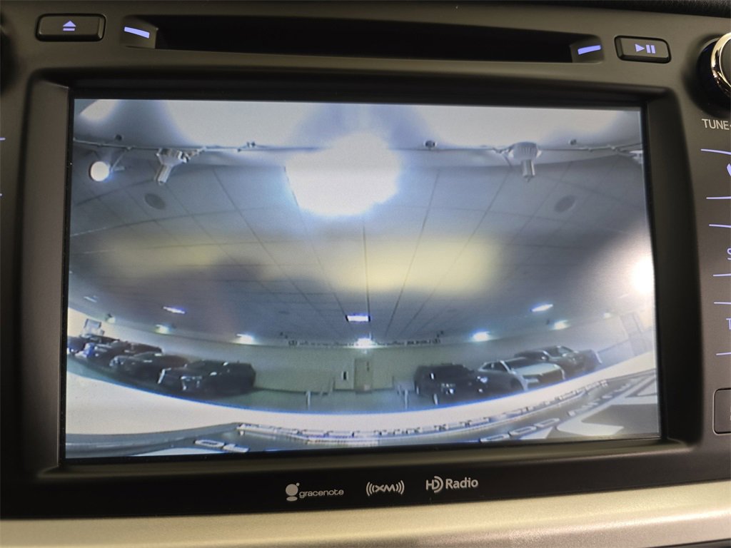 Used 2019 Toyota Highlander Limited image 26