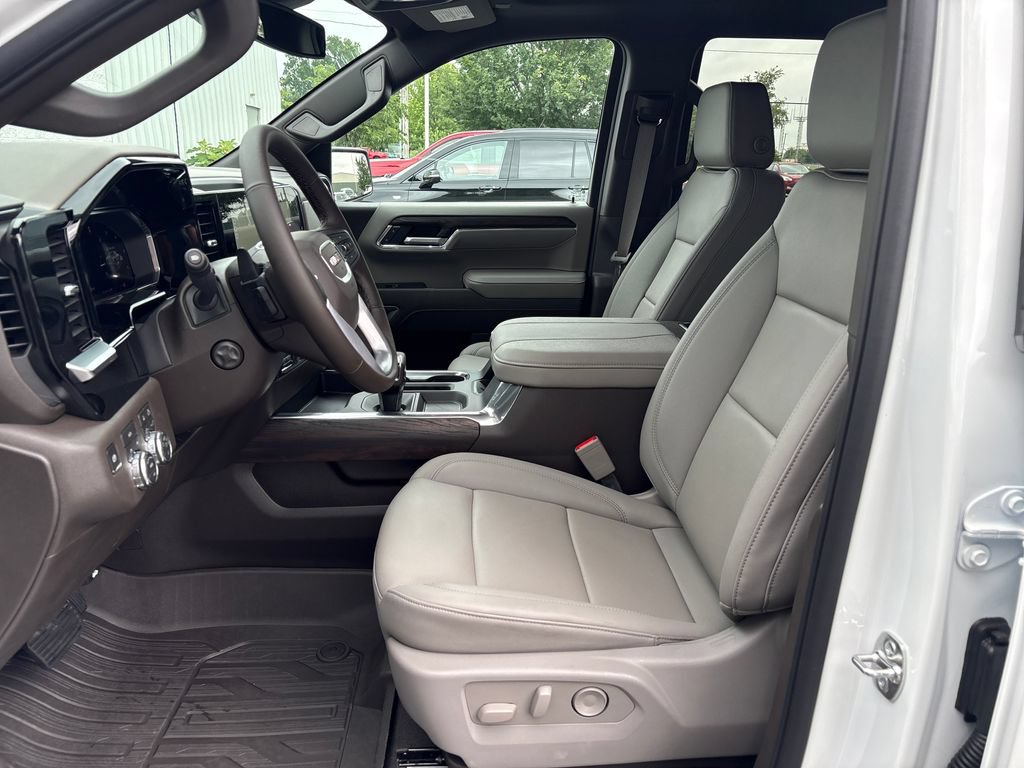 New 2026 GMC Sierra 1500 SLT w/ SLT Convenience Package AWD/4WD image 12