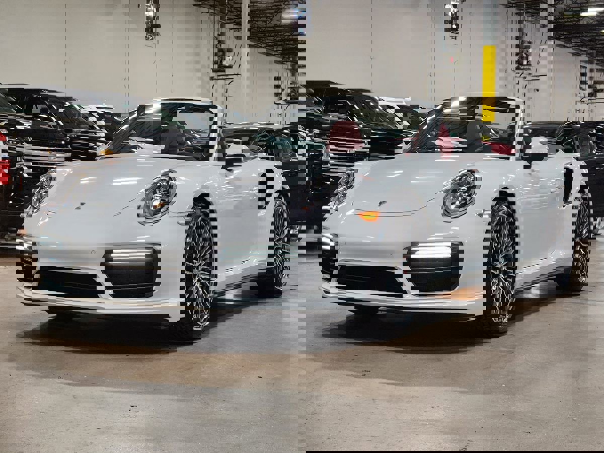 Used 2019 Porsche 911 Turbo image 4