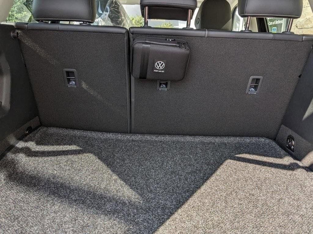 New 2026 Volkswagen Tiguan SE AWD/4WD image 27