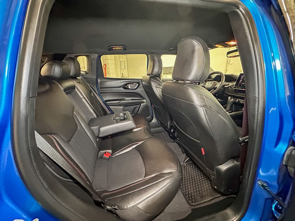 Certified 2024 Jeep Compass Trailhawk AWD/4WD image 31