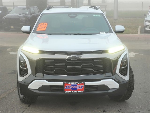 New 2026 Chevrolet Equinox ACTIV image 2