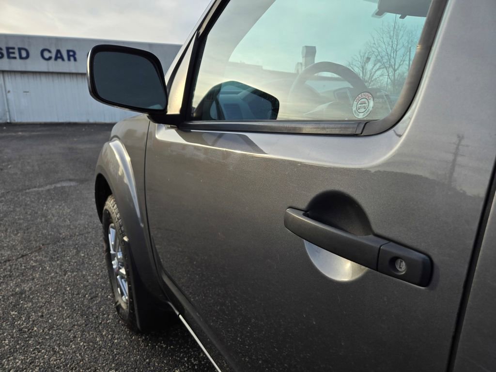 Used 2019 Nissan Frontier SV image 35