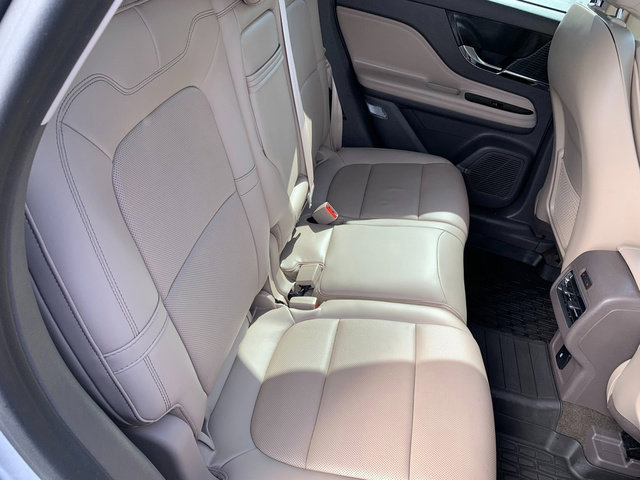 Certified 2022 Lincoln Corsair AWD w/ Premium Package image 17