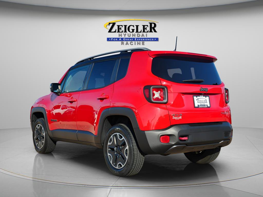 Used 2015 Jeep Renegade Trailhawk AWD/4WD image 5