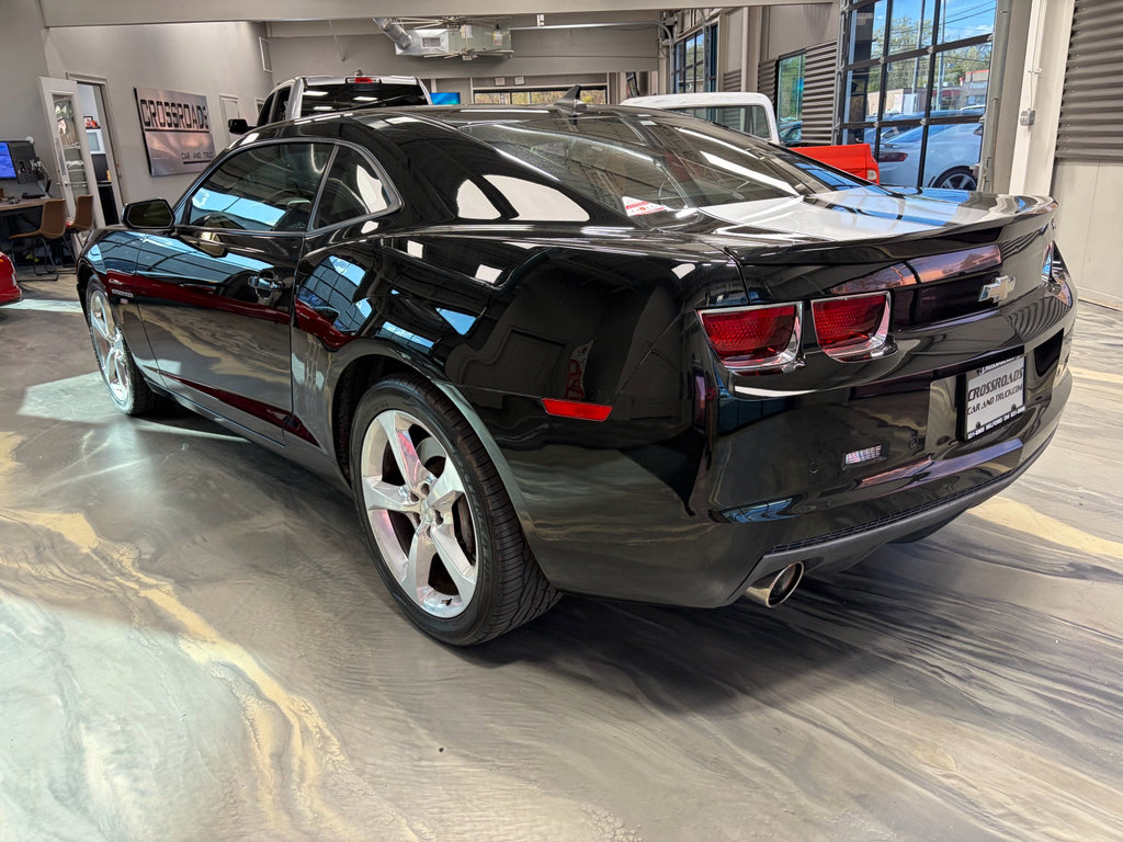 Used 2010 Chevrolet Camaro SS w/ RS Package image 29