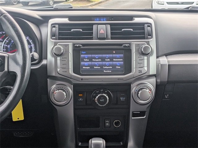 Used 2015 Toyota 4Runner SR5 image 19